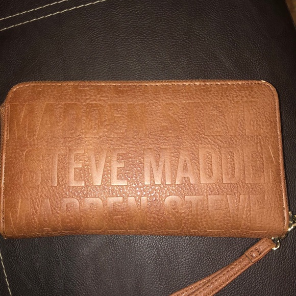 Wallet - Picture 2 of 3